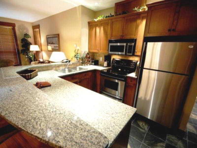 Stonebridge Lodge Big White Ski Resort Luaran gambar