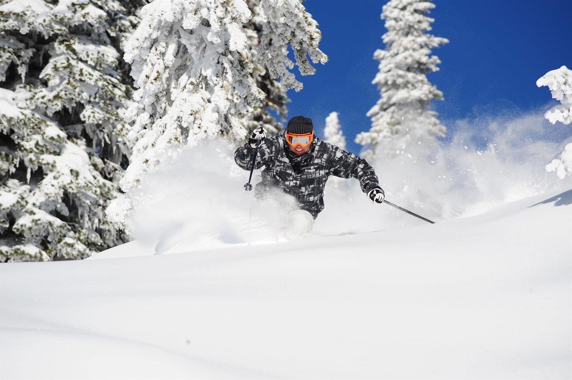 Stonebridge Lodge Big White Ski Resort Luaran gambar