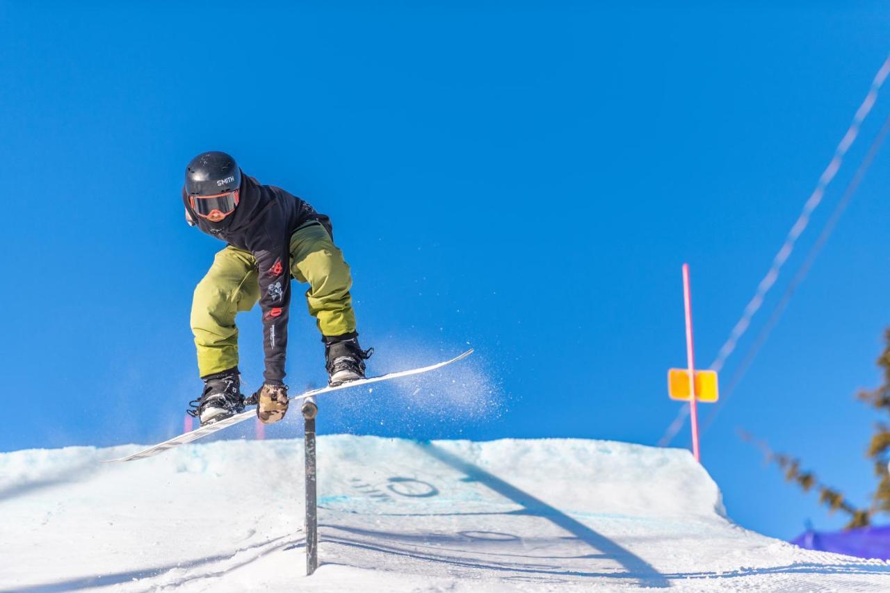 Stonebridge Lodge Big White Ski Resort Luaran gambar